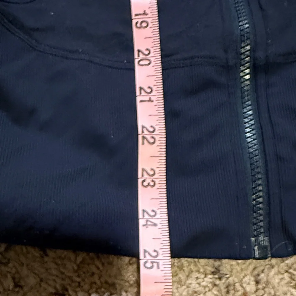 Lululemon Athletica Midnight Blue Reversible Utility Jacket - Picture 7 of 7